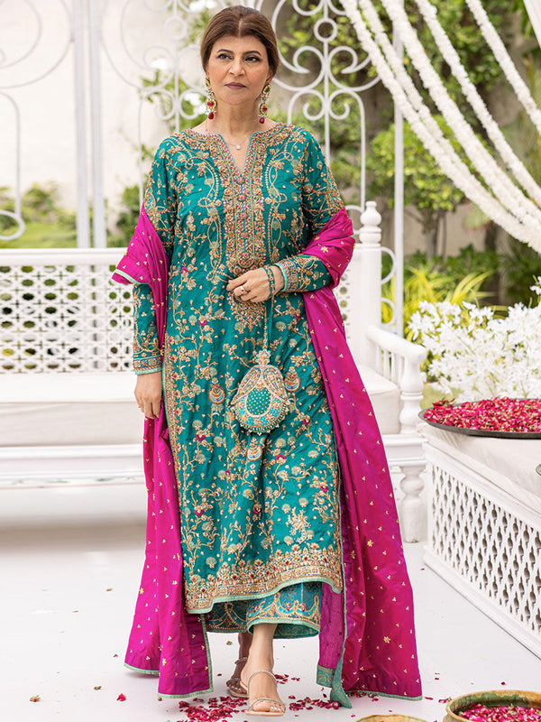 Farah Talib Aziz Formals - Avisa